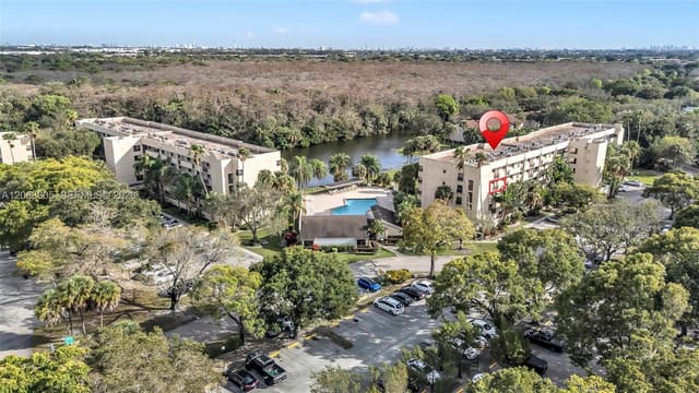 2900 NW 42nd Avenue A402, Coconut Creek, FL 33066