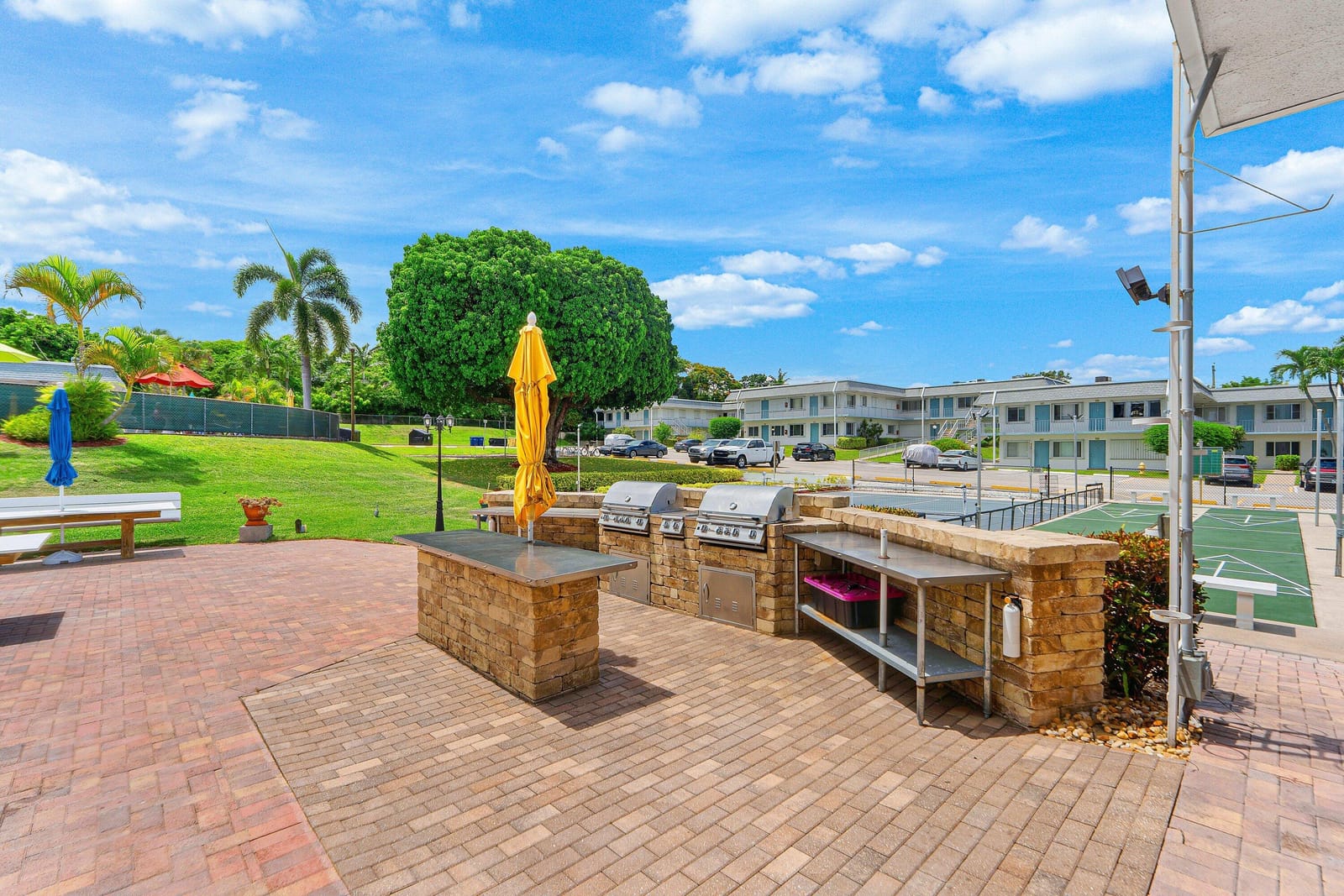 3160 LAKE OSBORNE Drive Bldg 6 Unit 206, Lake Worth Beach, FL 33461 photo 24