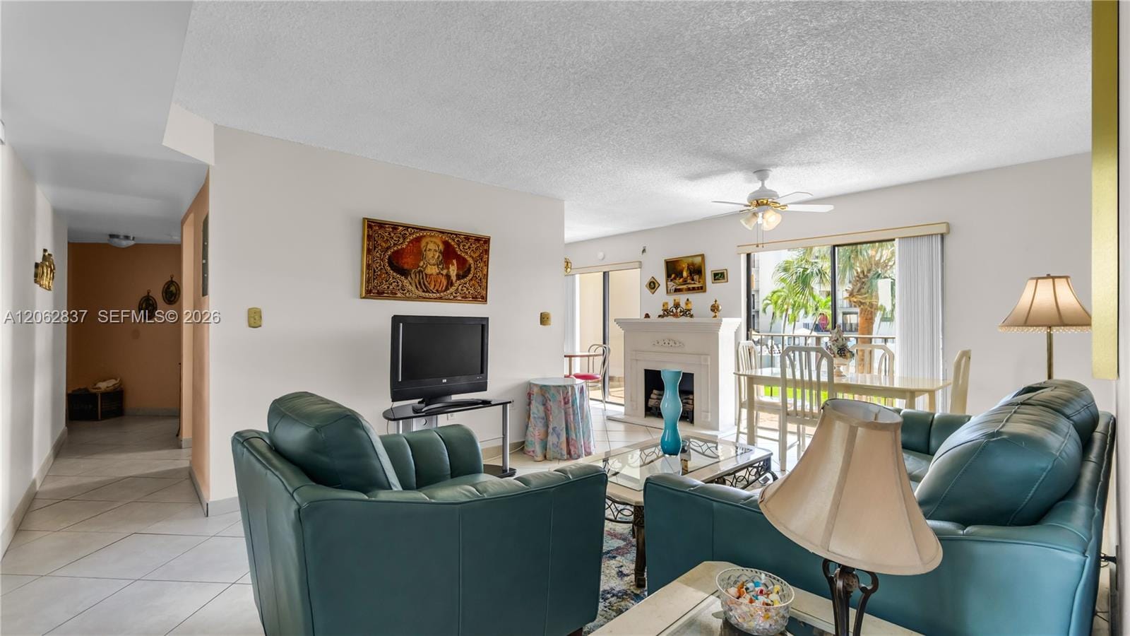 1820 W 53rd Street 204 — photo 12