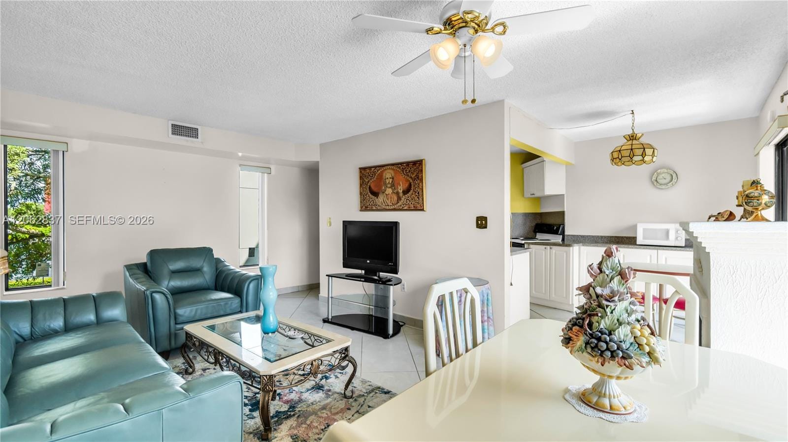 1820 W 53rd Street 204 — photo 10