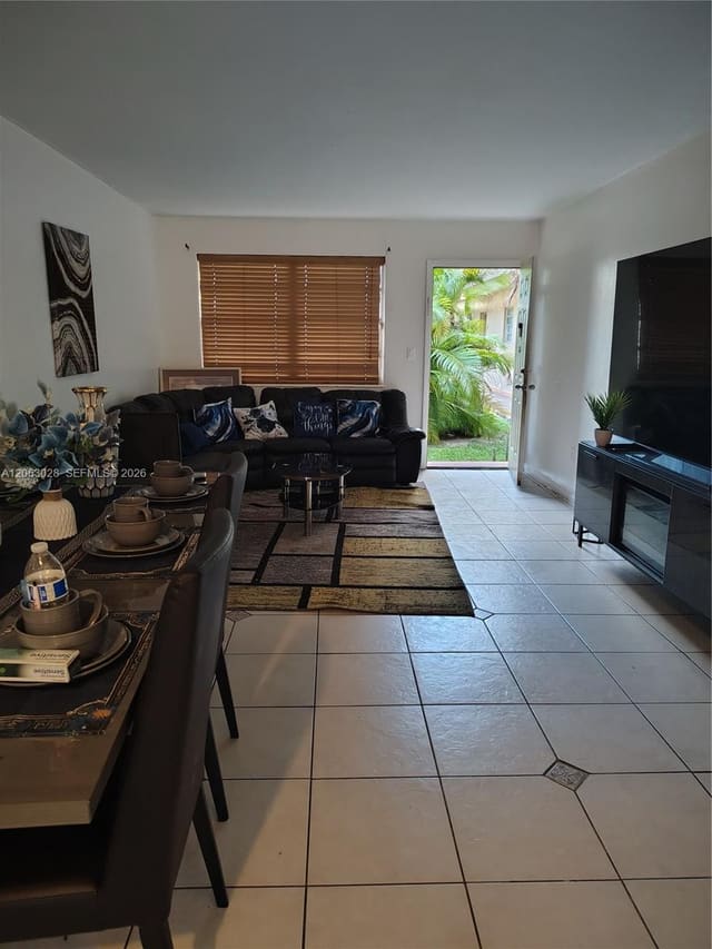 1350 NE 119th Street 135006, Miami, FL 33161