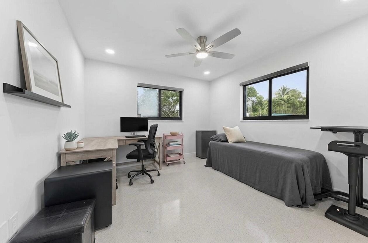 405 CHAPEL HILL Boulevard — photo 9