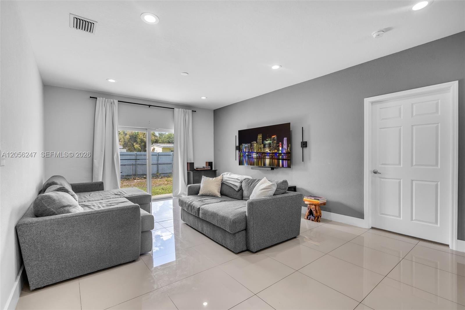 1330 NW 11th Street — photo 11