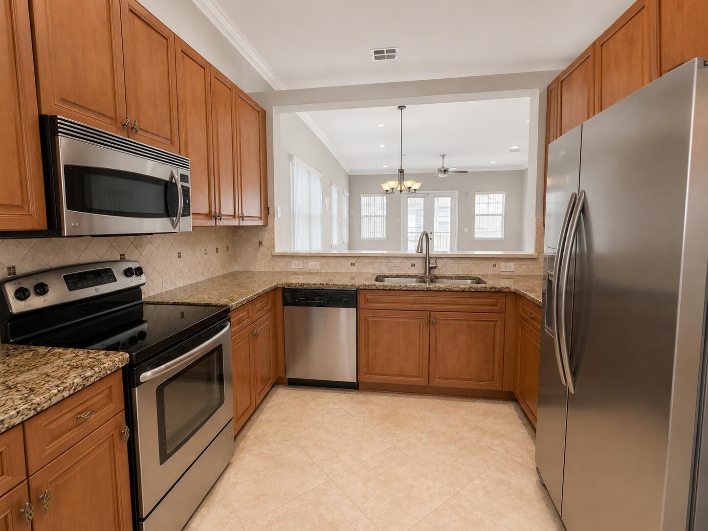 2224 NE 2ND Street — photo 11