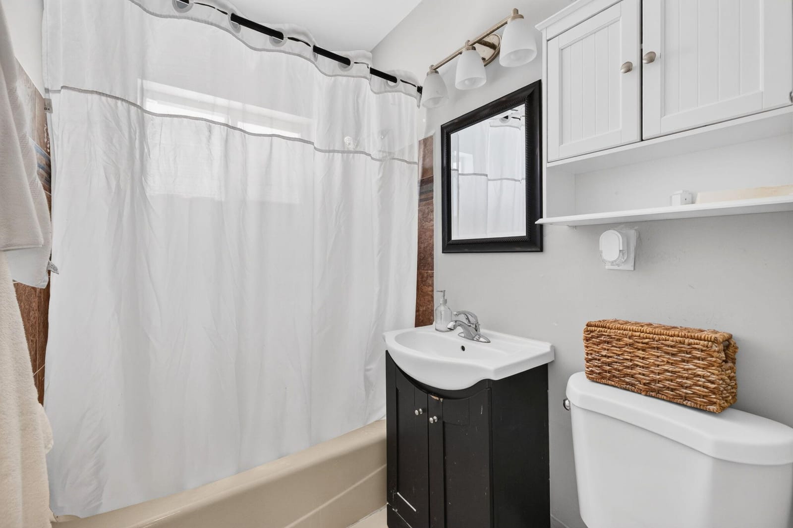 3209 NE 7th Place, Pompano Beach, FL photo 13