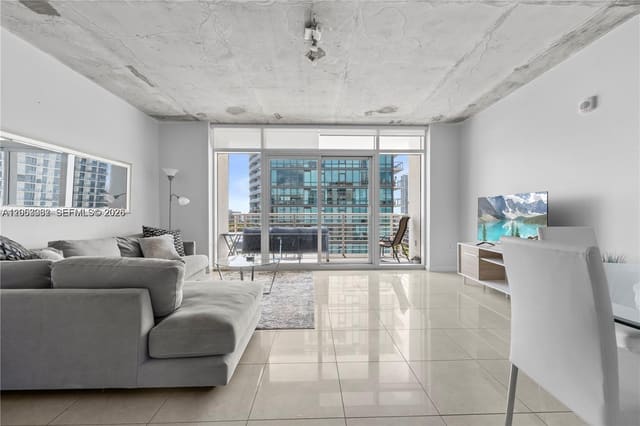 3250 NE 1st Avenue 917, Miami, FL 33137