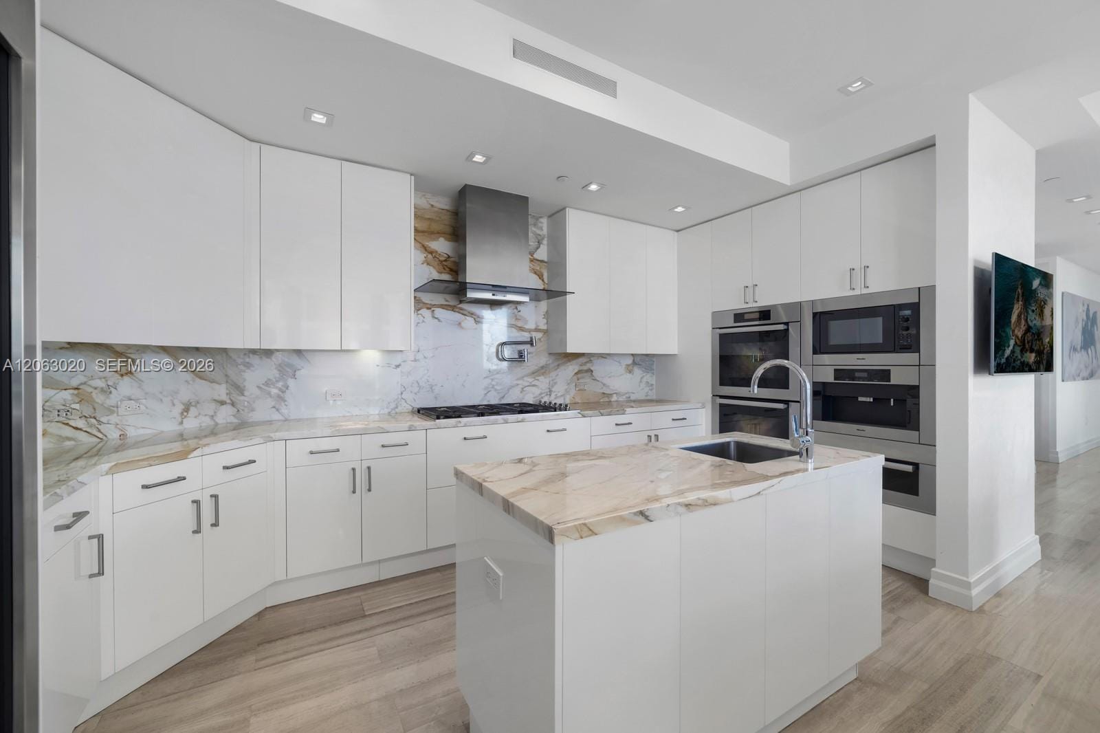 17749 Collins Avenue 601 — photo 3