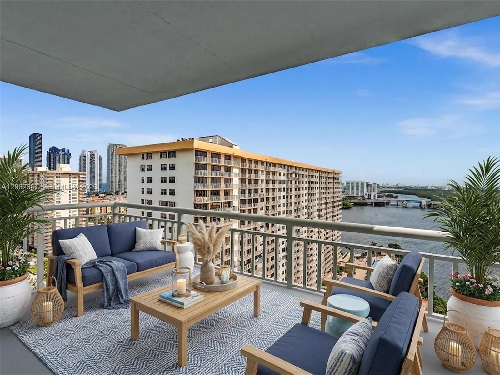 301 174th Street 2205, Sunny Isles Beach, FL 33160 photo 17