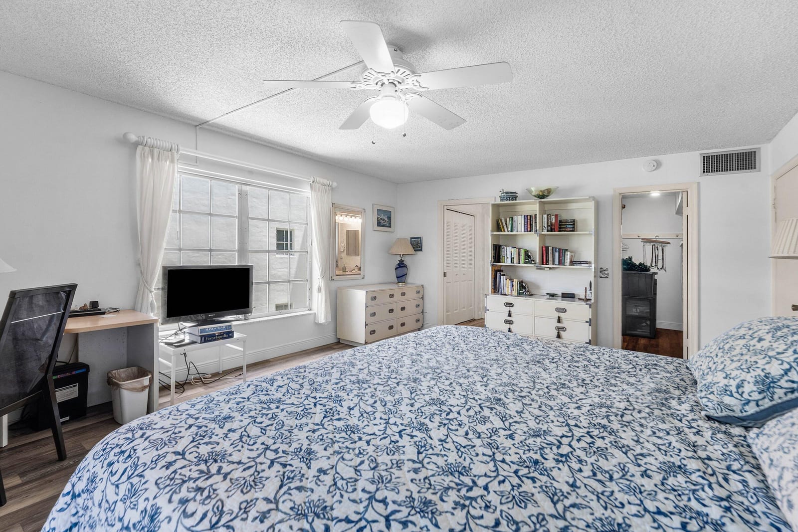 250 John F Kennedy Drive 204, Atlantis, FL 33462 photo 18