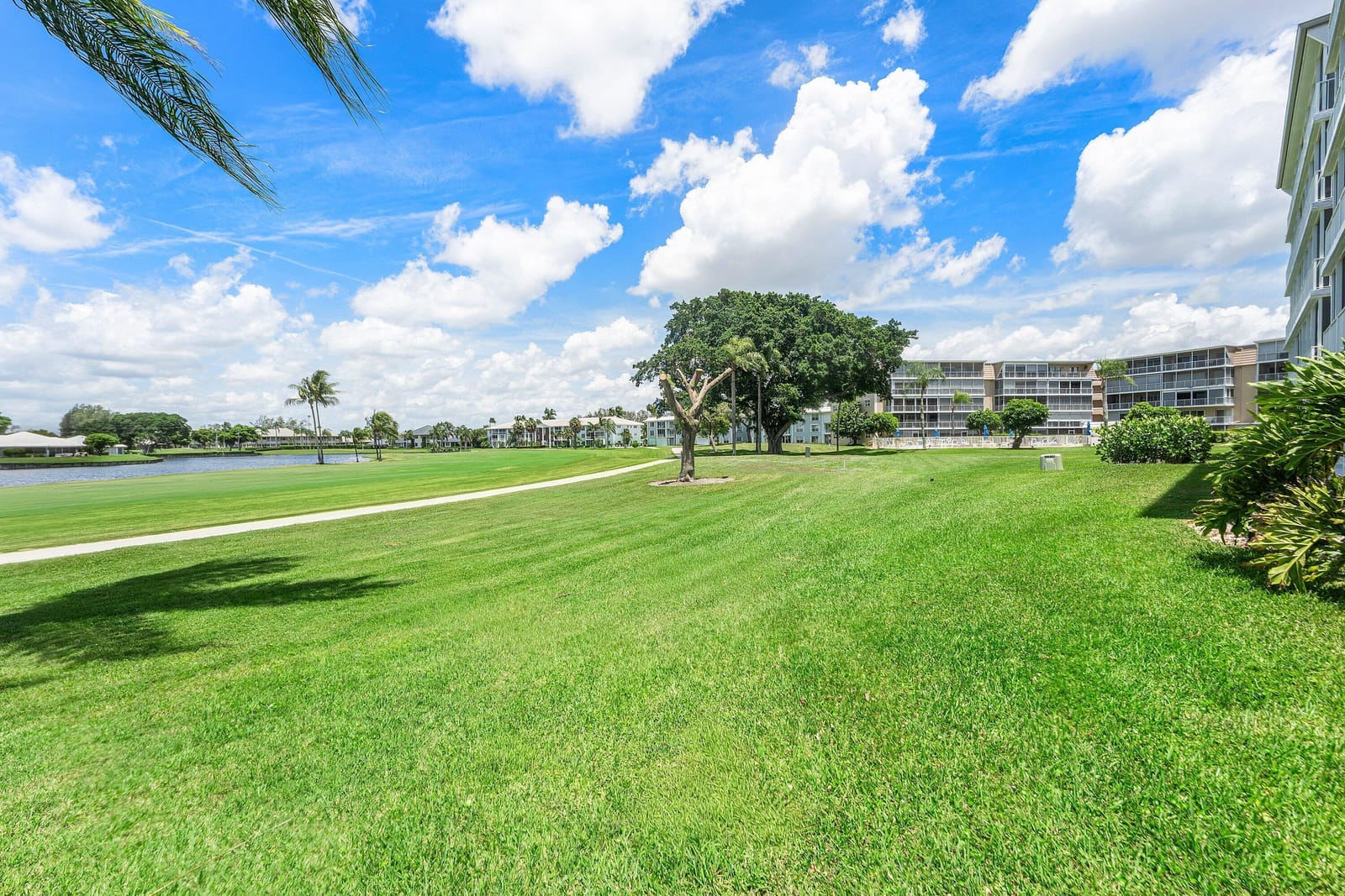 250 John F Kennedy Drive 204, Atlantis, FL 33462 photo 30