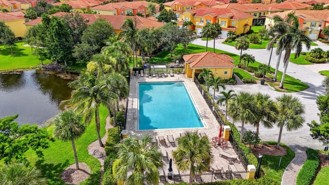 16026 VIA SOLERA Circle 102, Fort Myers, FL 33908