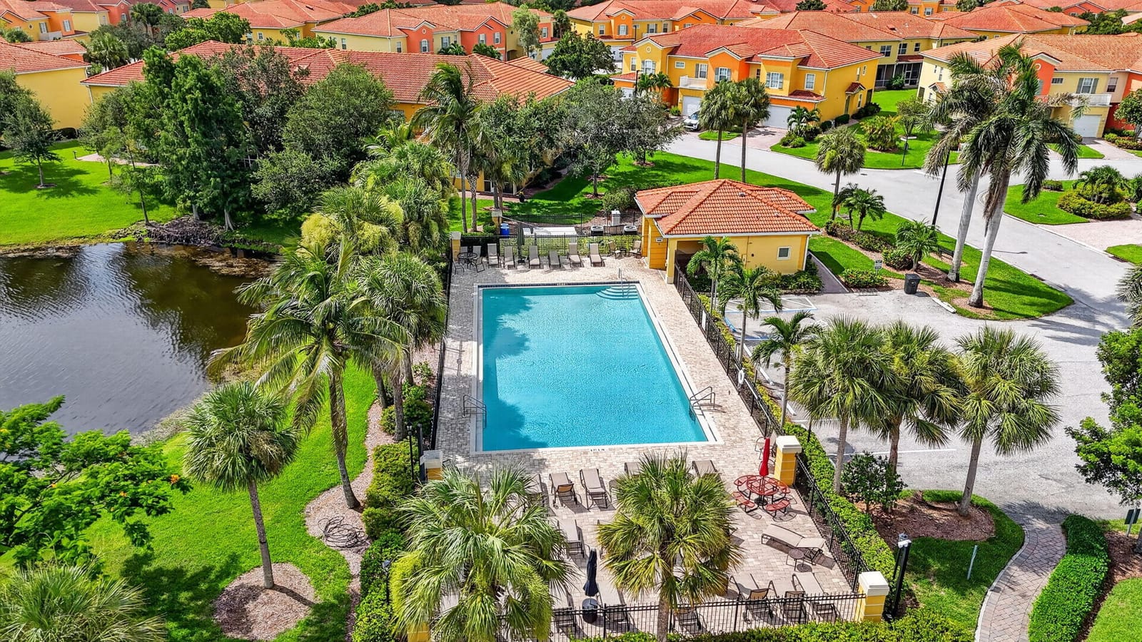 16026 VIA SOLERA Circle 102, Fort Myers, FL 33908