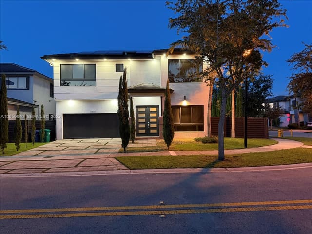13661 SW 160th Court, Miami, FL 33196