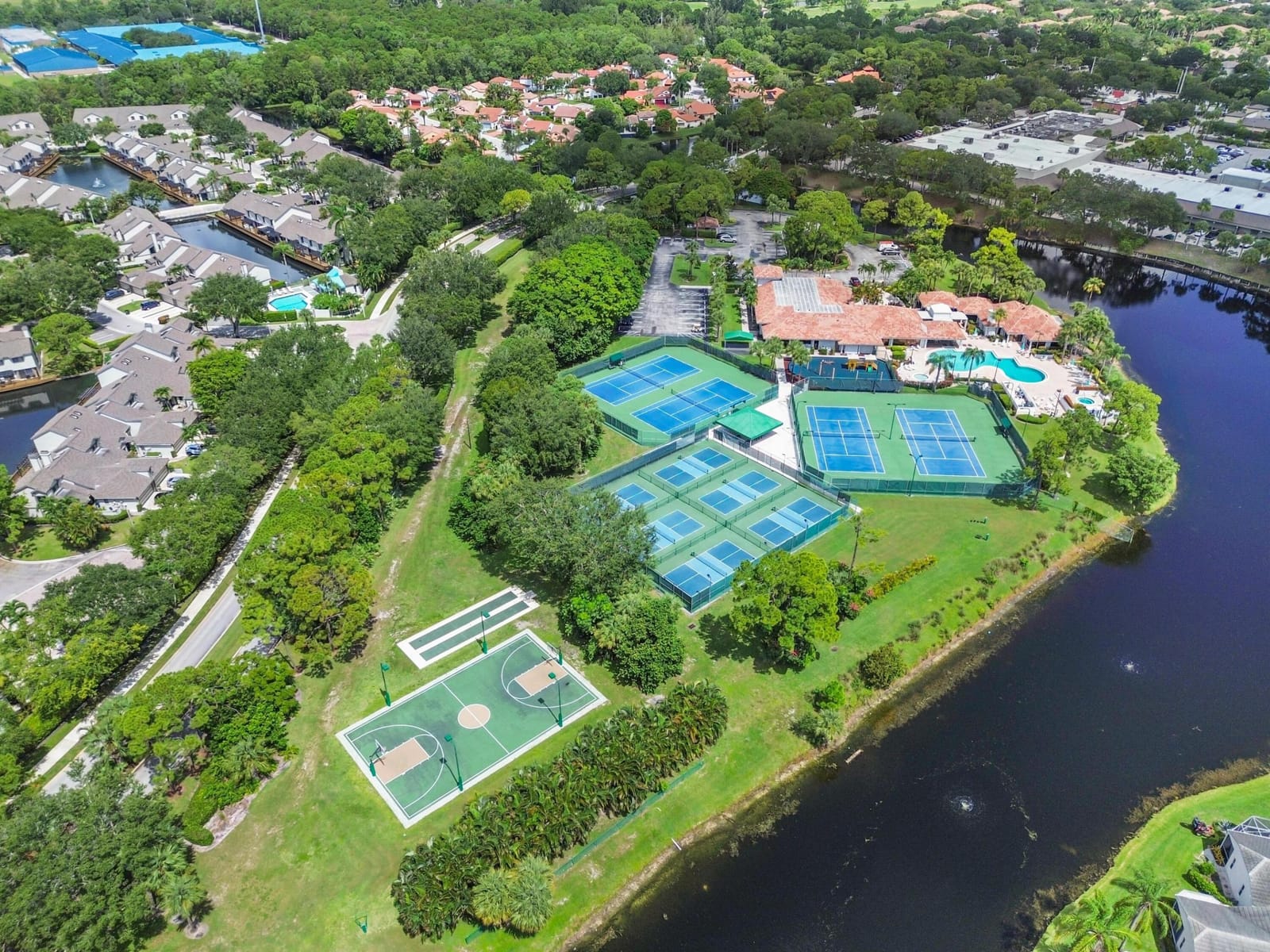 320 Hammocks Trail, Greenacres, FL 33413 photo 28