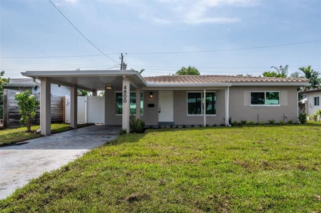 4800 NE 4th Avenue, Oakland Park, FL 33334