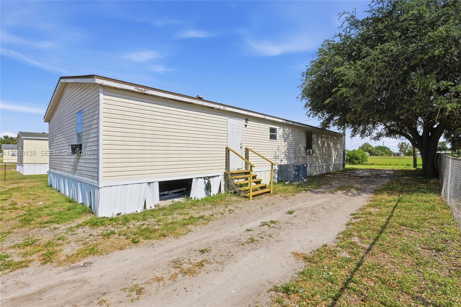 741 Alabama Avenue, Clewiston, FL 33440 photo 3