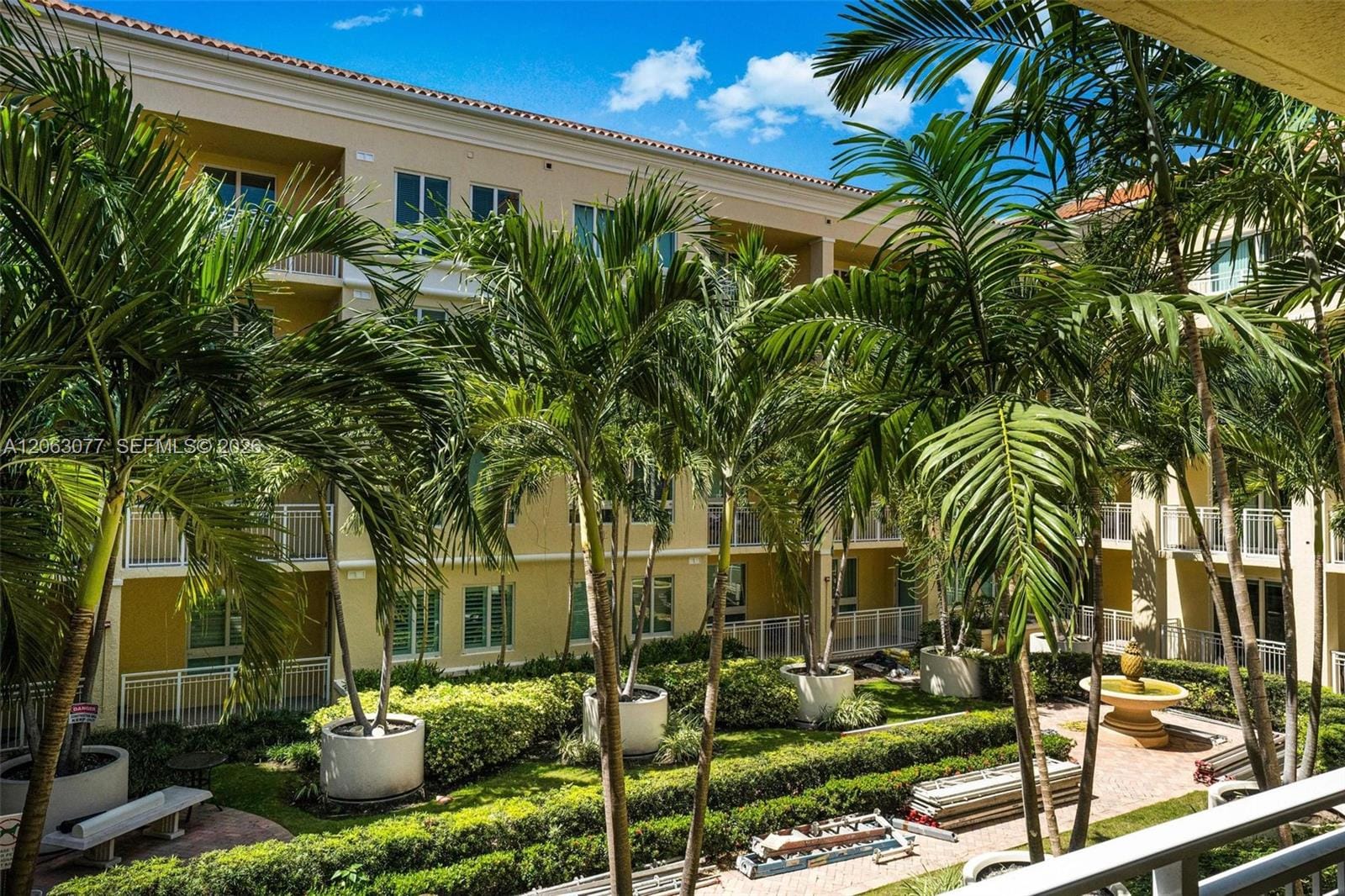 7355 SW 89th Street 425N, Miami, FL 33156 photo 3