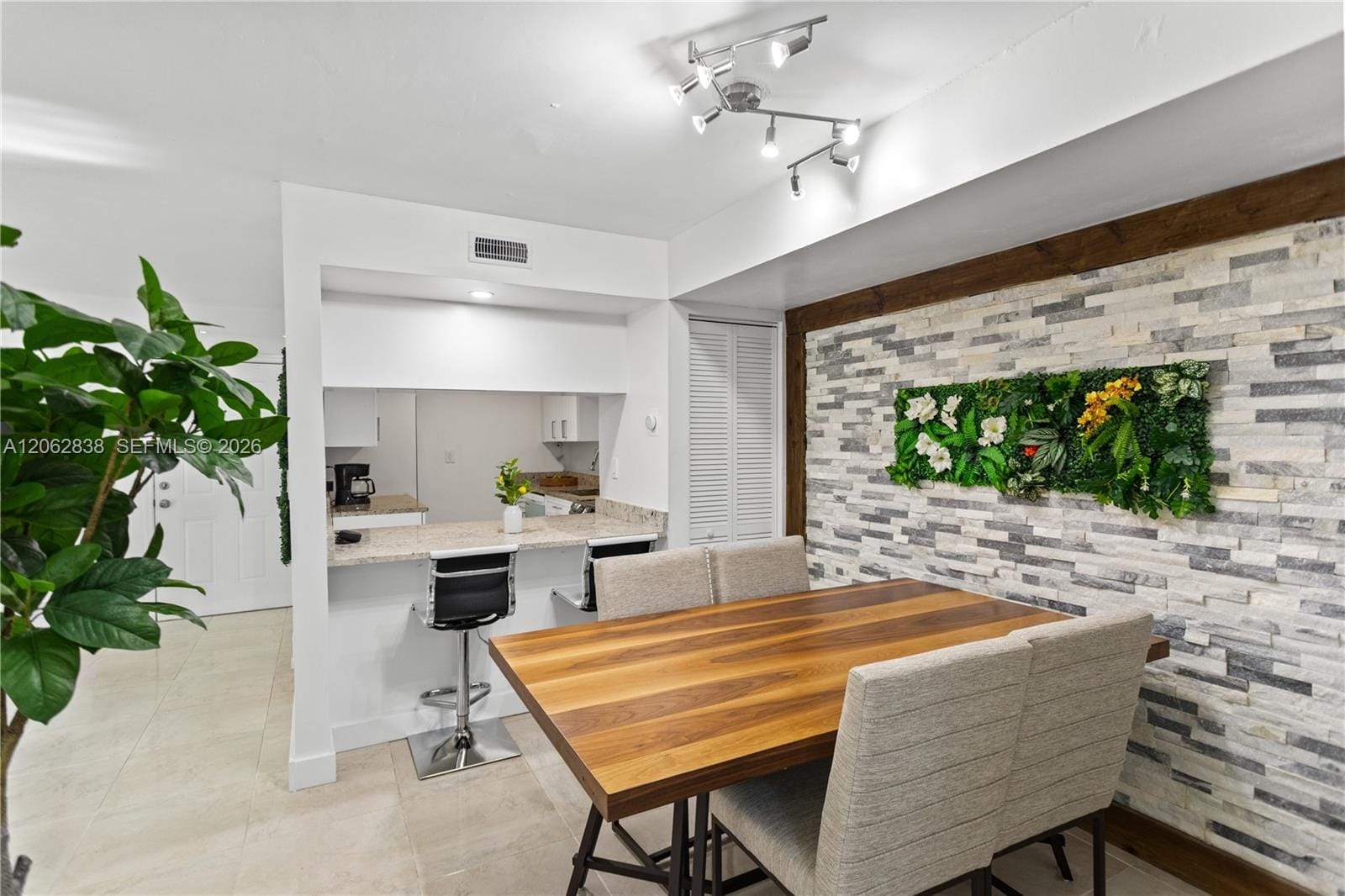 20760 NE 4th Court 102 — photo 12