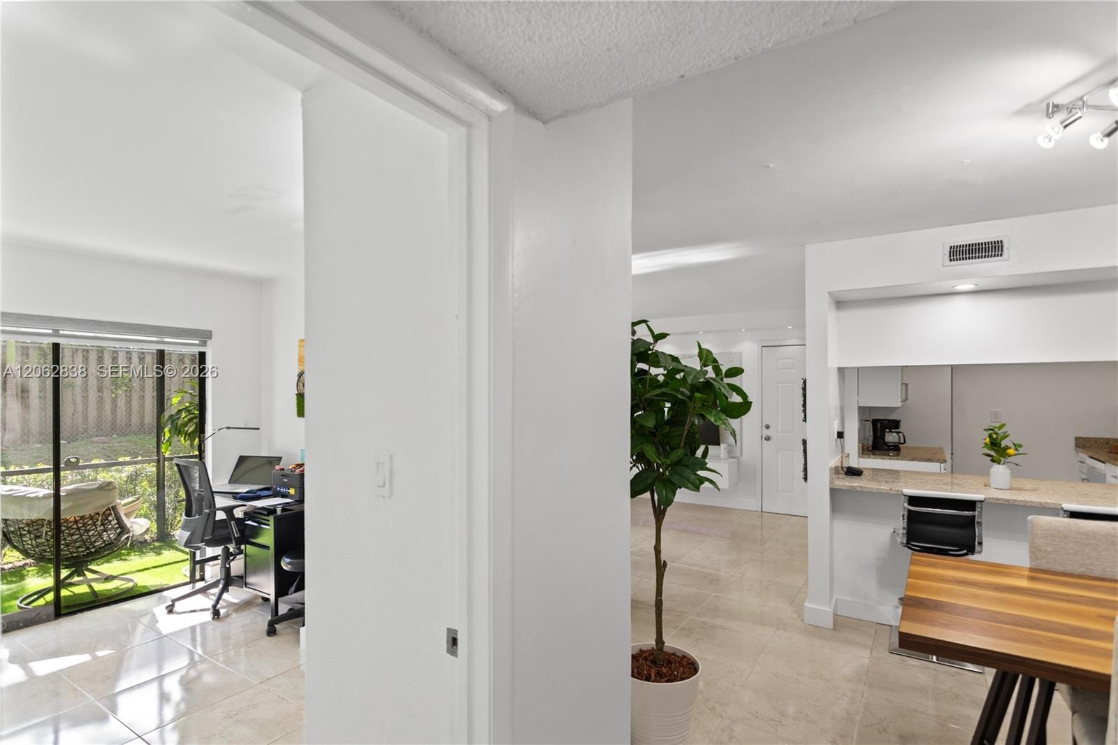 20760 NE 4th Court 102, Miami, FL 33179 photo 23