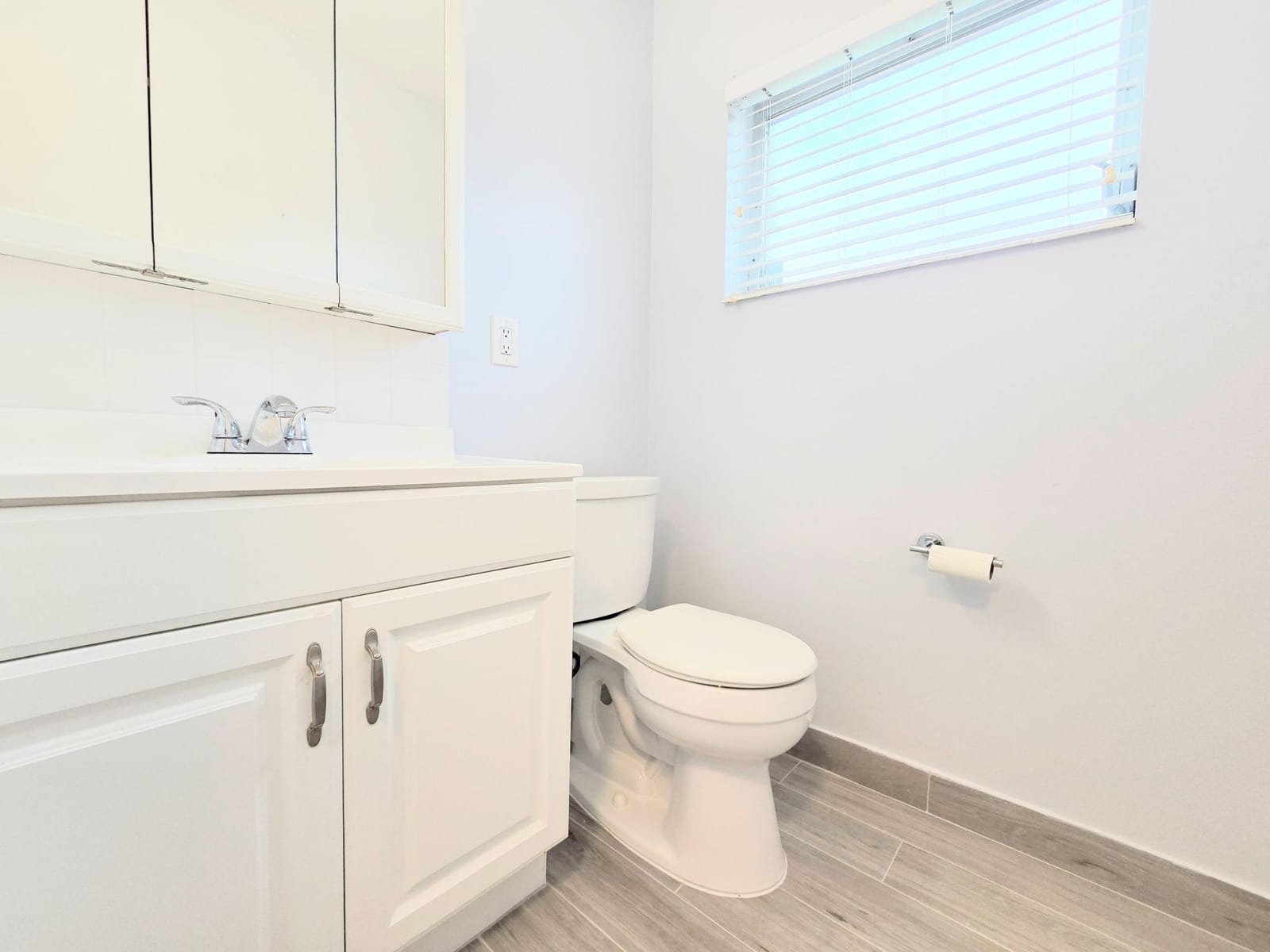 2737 EMORY Drive E D, West Palm Beach, FL 33415 photo 10