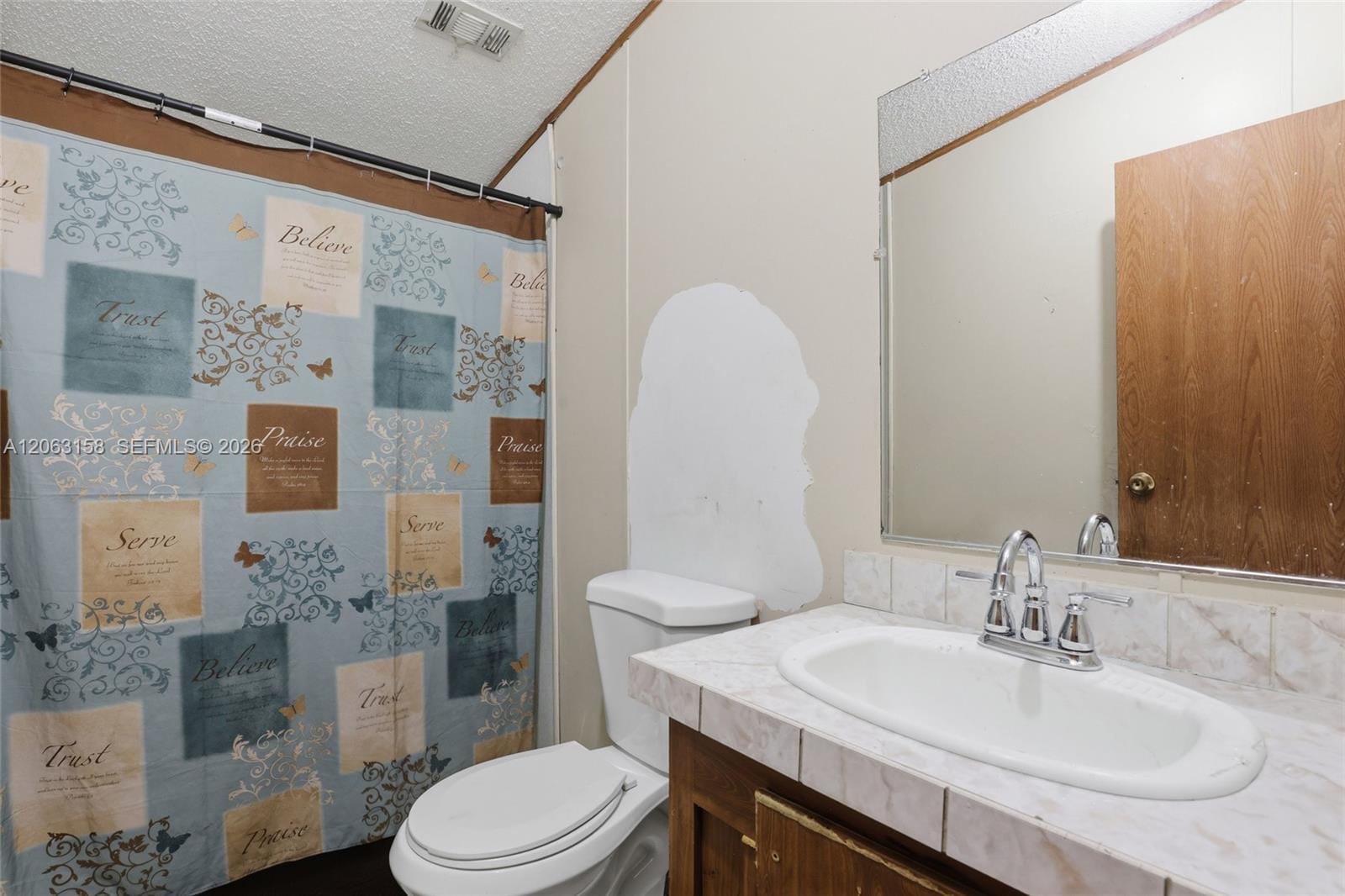 1031 Della Tobias, Clewiston, FL 33440 photo 6