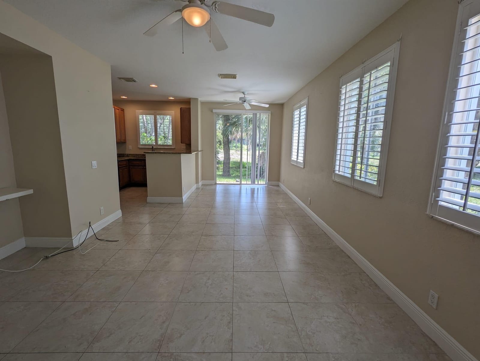 3189 Laurel Ridge Circle — photo 2