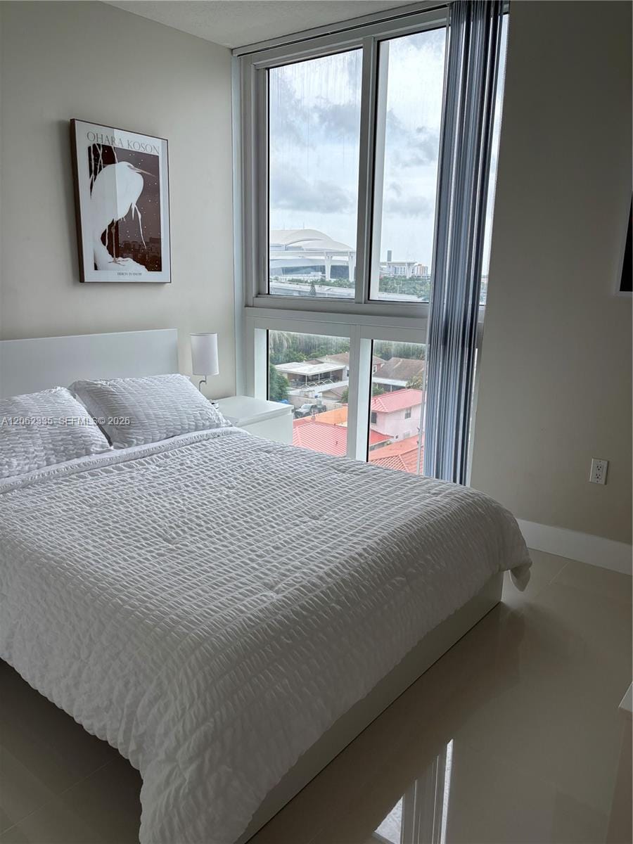 1871 S River Drive 801 — photo 9