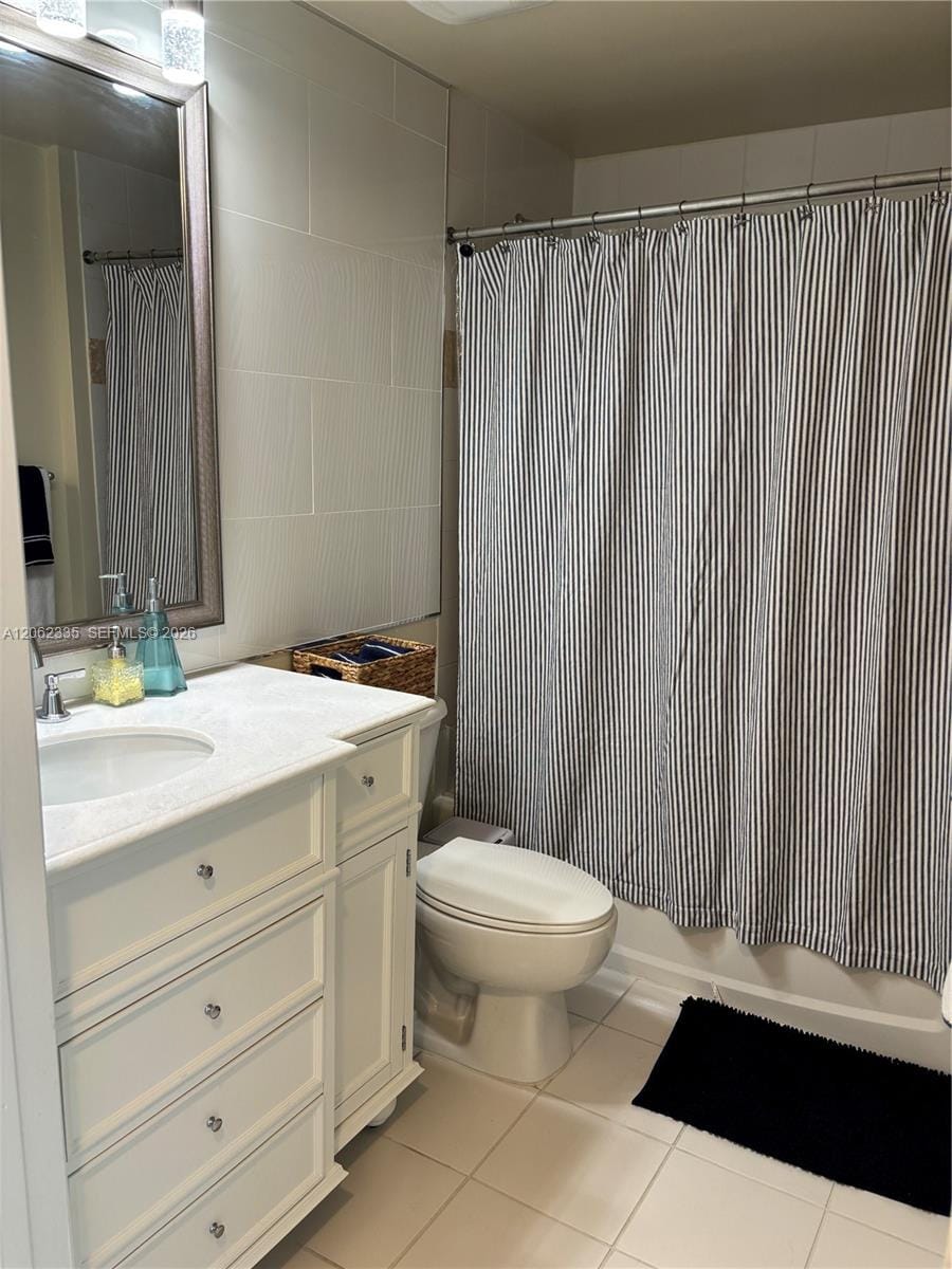 1871 S River Drive 801 — photo 10