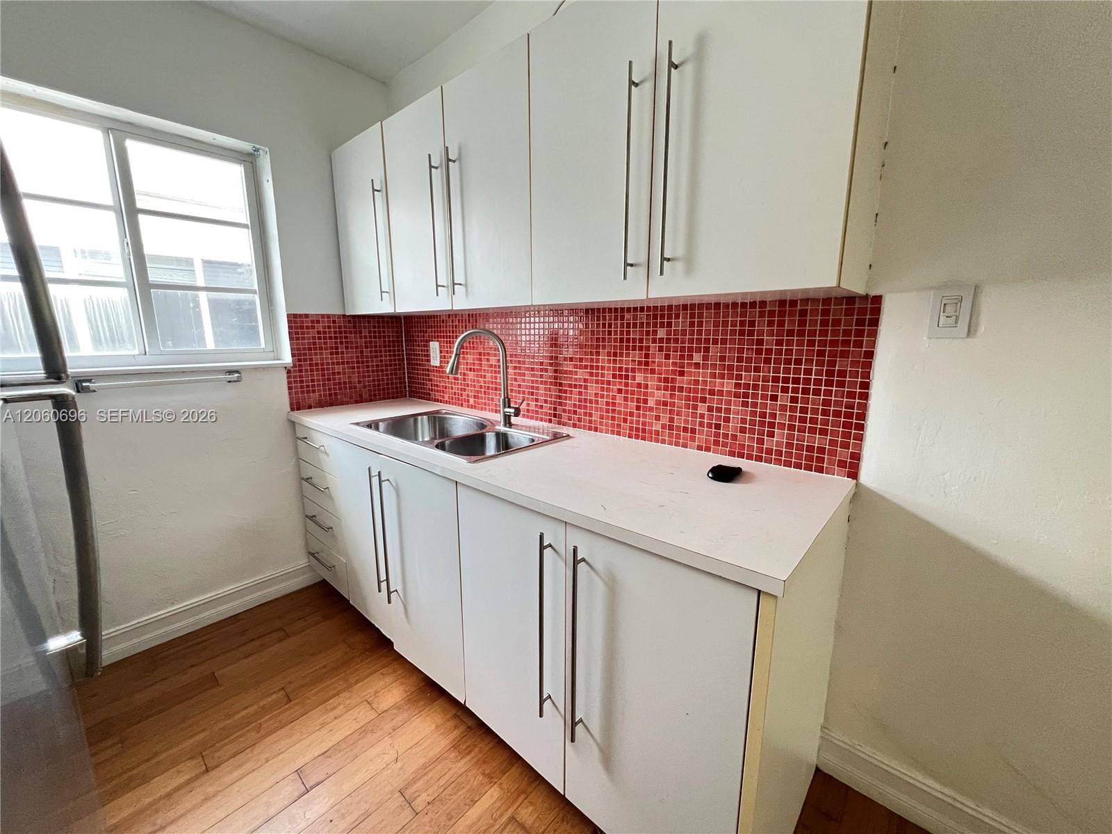 7315 Byron Avenue 12 — photo 2