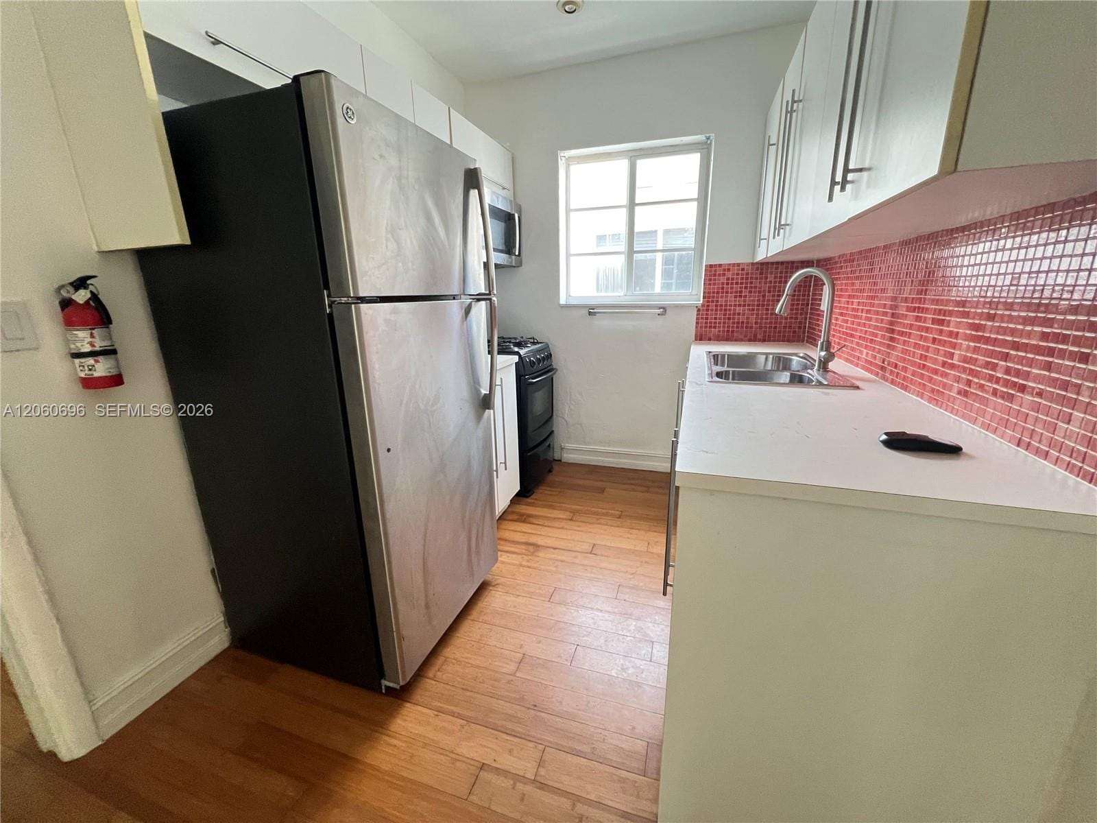 7315 Byron Avenue 12 — photo 3
