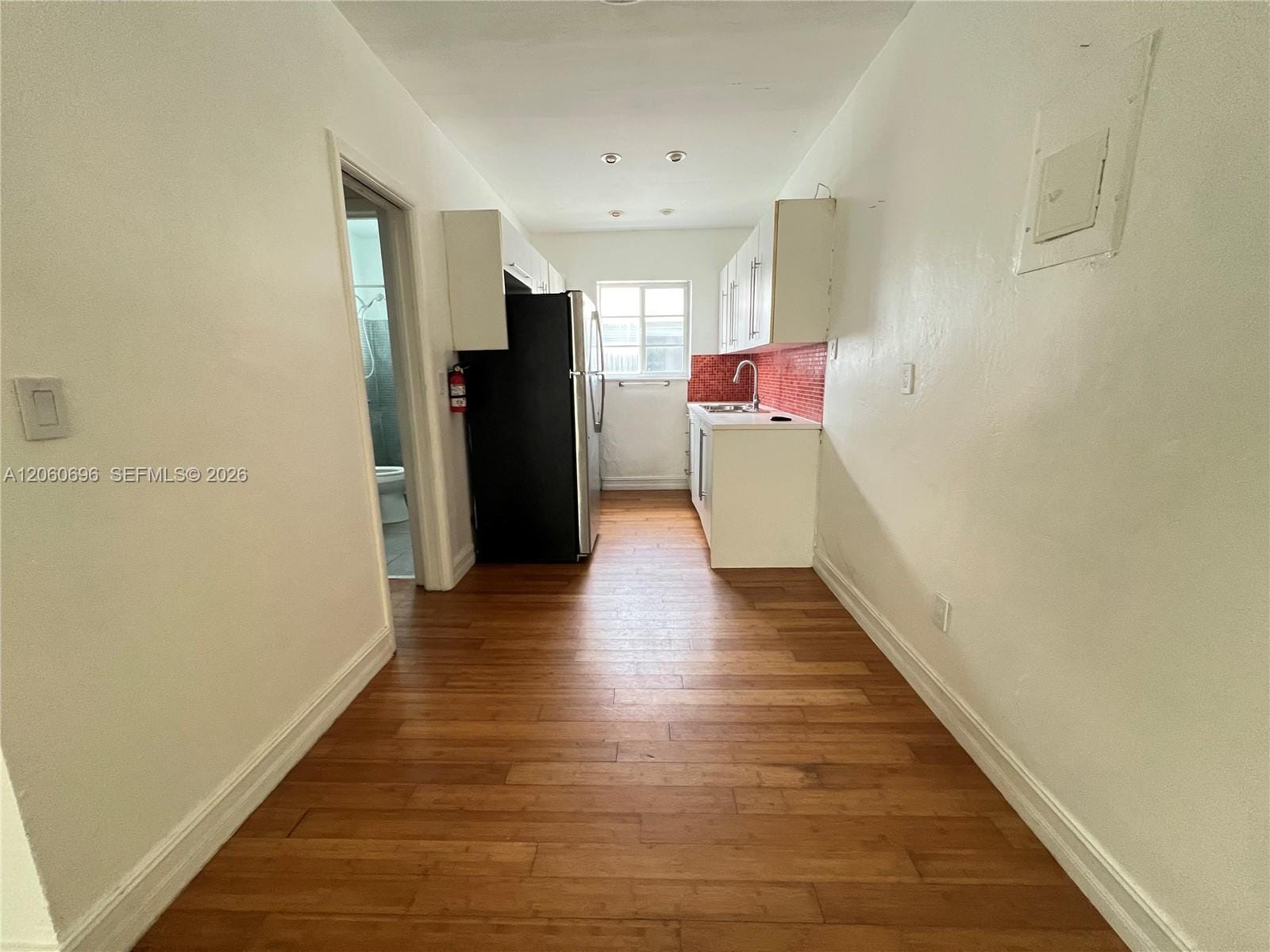 7315 Byron Avenue 12 — photo 4
