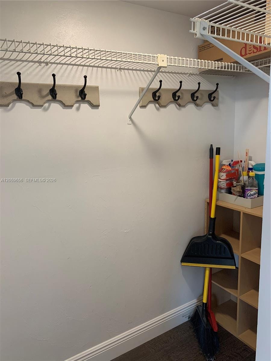 600 NE 36th Street 1017 — photo 11