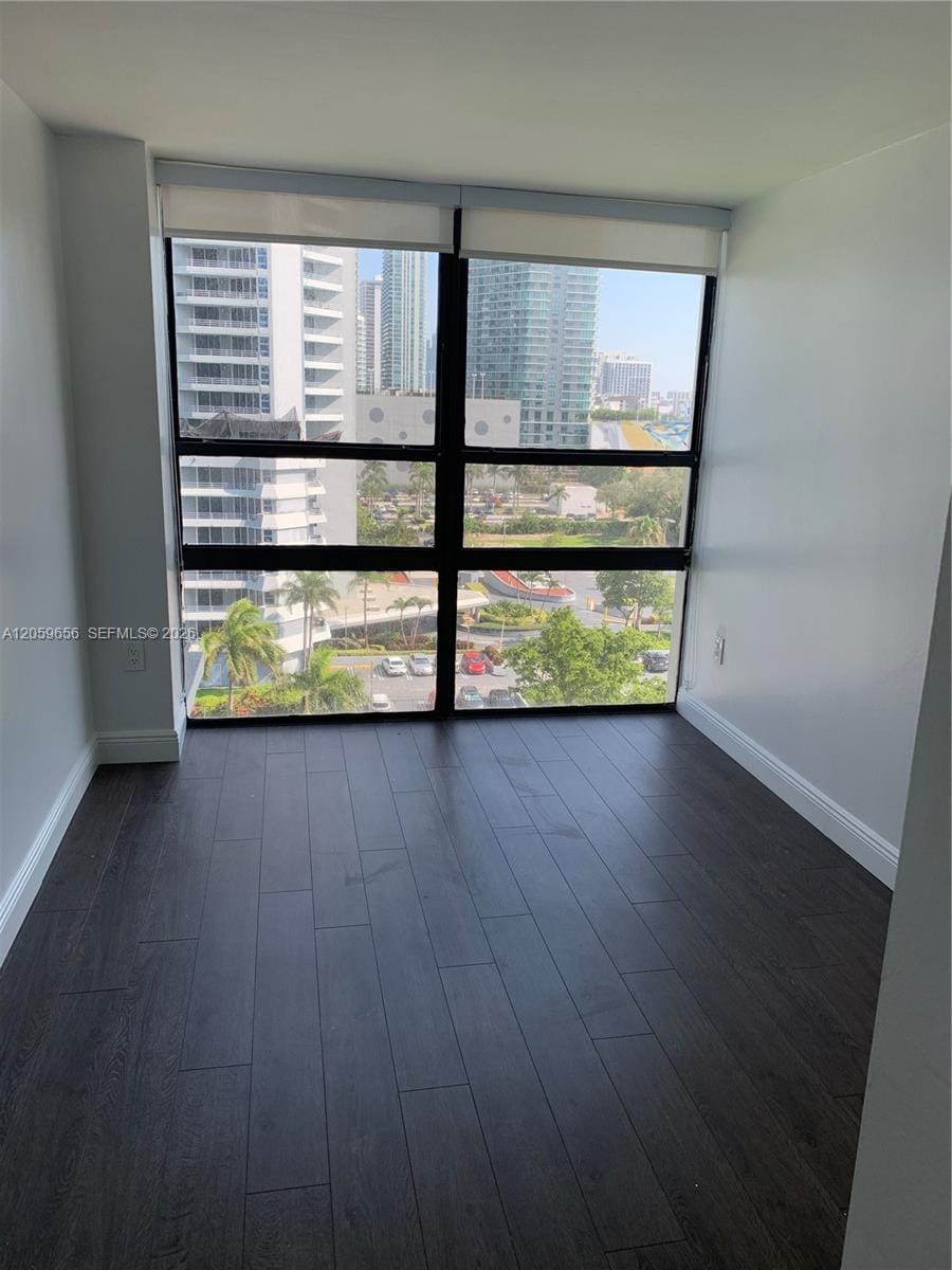 600 NE 36th Street 1017 — photo 12