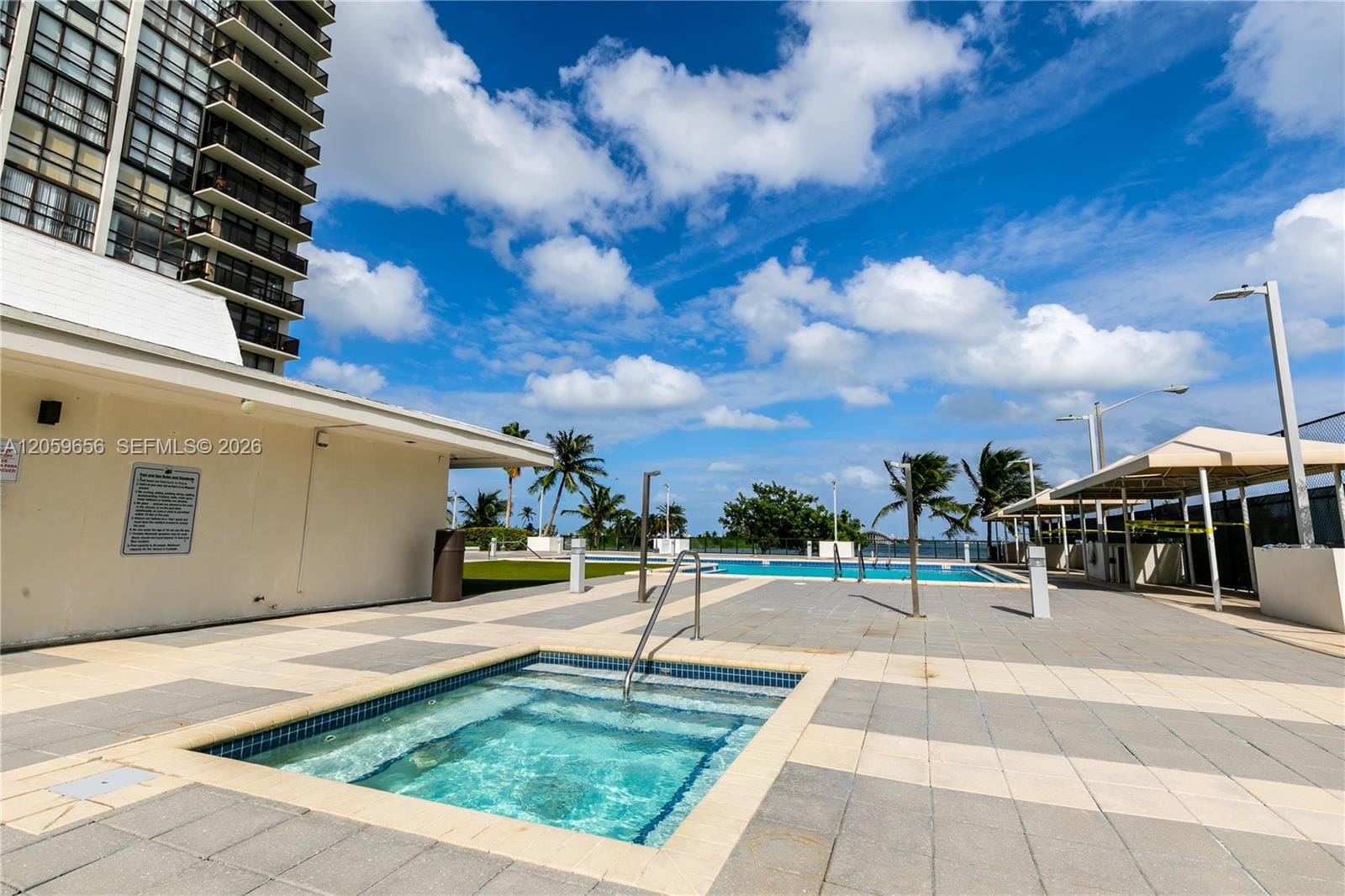 600 NE 36th Street 1017, Miami, FL 33137 photo 18
