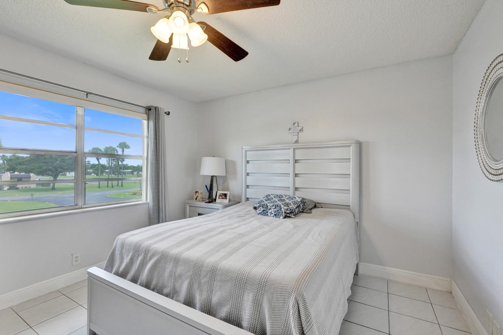 130 LAKE MERYL Drive 227, West Palm Beach, FL 33411 photo 17