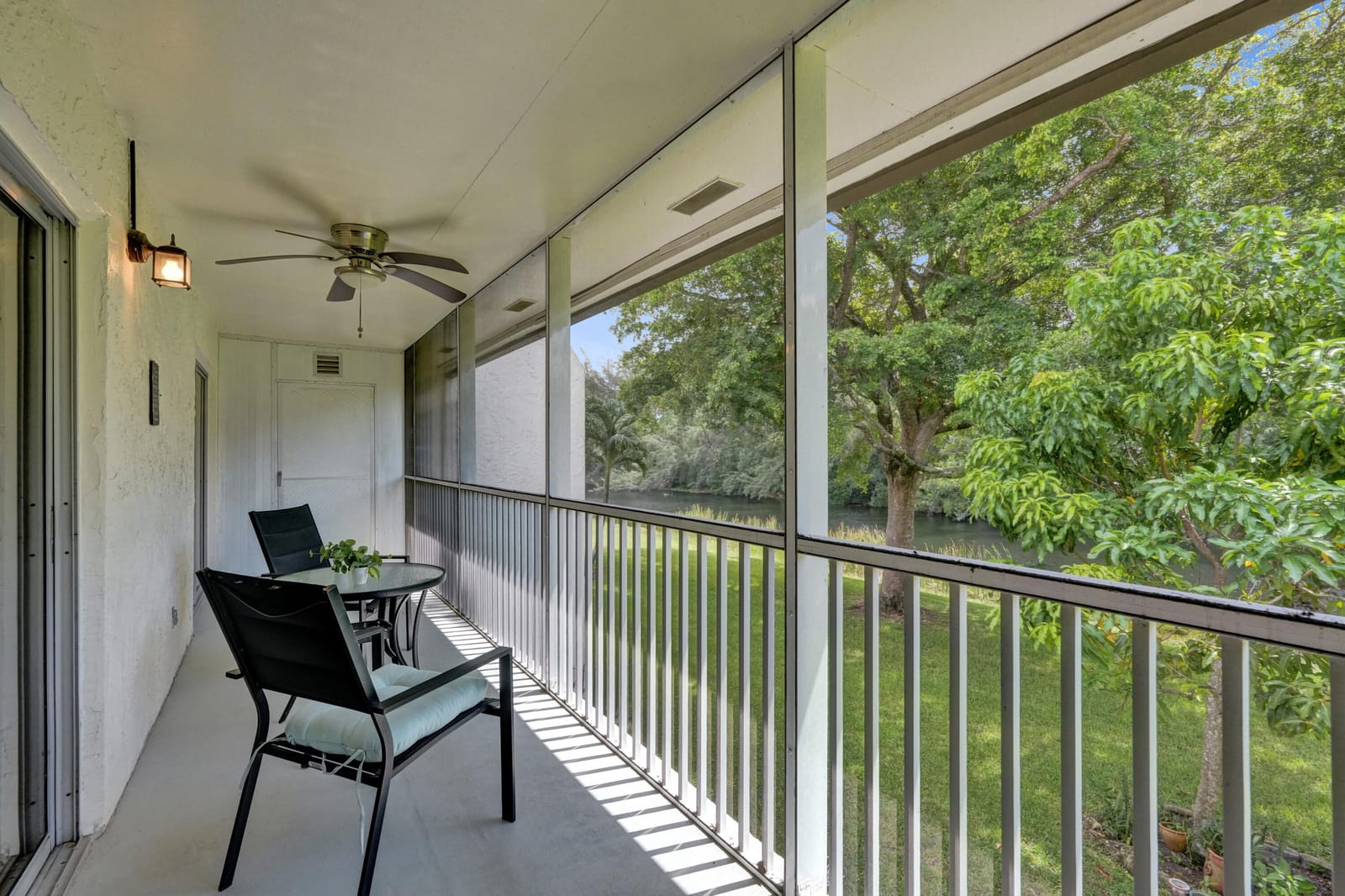 130 LAKE MERYL Drive 227 — photo 3