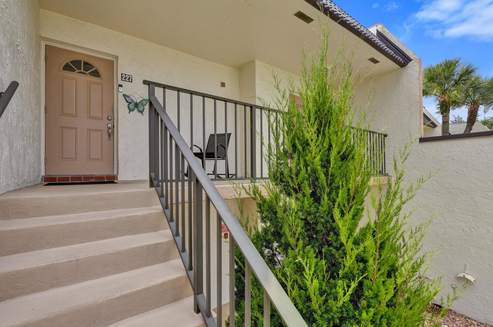 130 LAKE MERYL Drive 227, West Palm Beach, FL 33411 photo 28