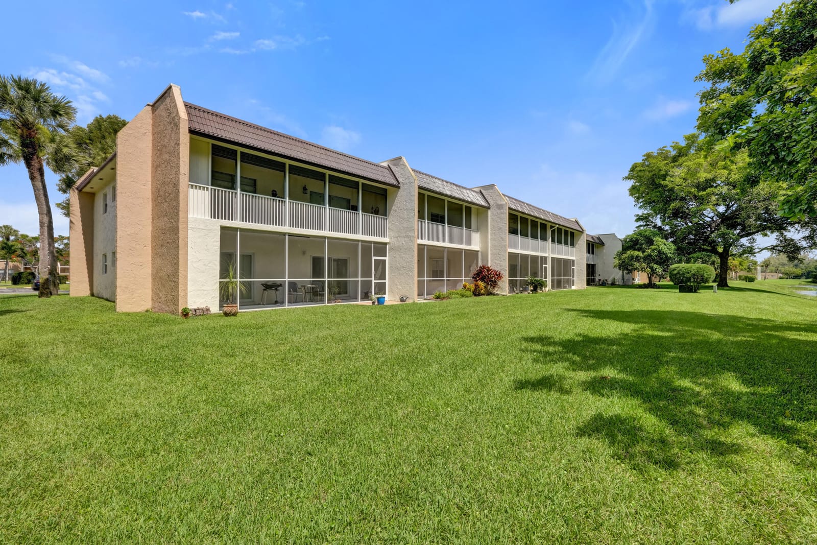 130 LAKE MERYL Drive 227, West Palm Beach, FL 33411 photo 30
