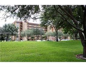 3100 W Rolling Hills Circle 101