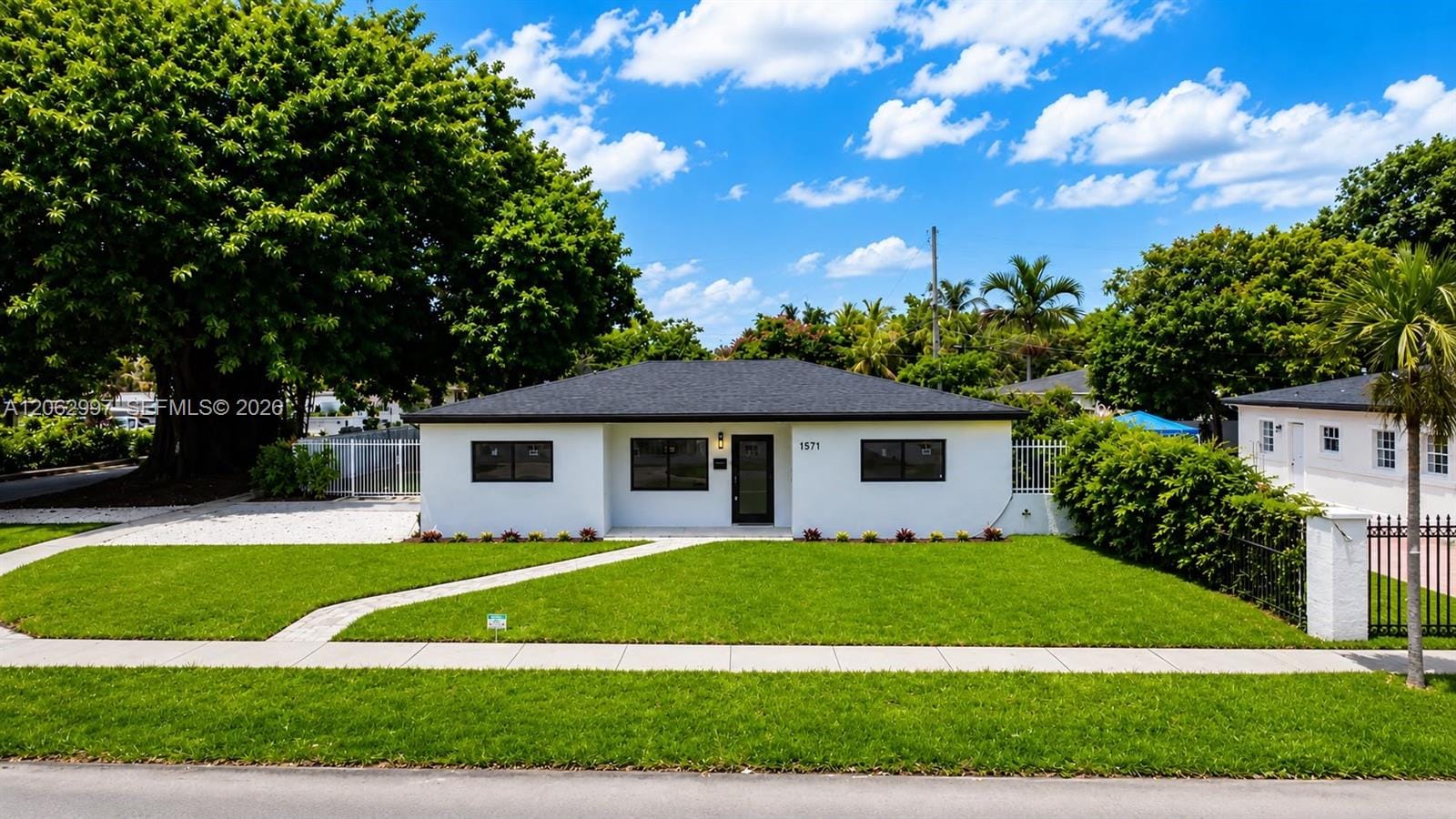 1571 NW 132nd Street — photo 2
