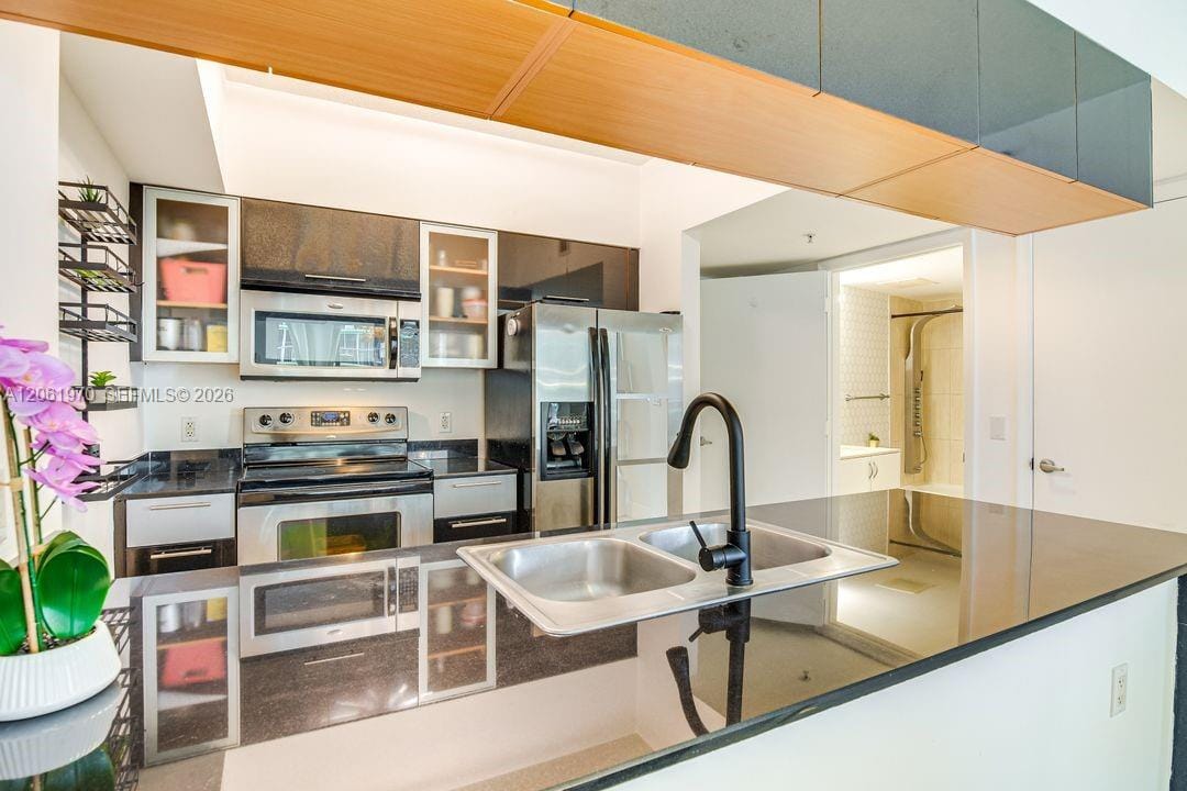 1750 N Bayshore Drive 1909 — photo 10