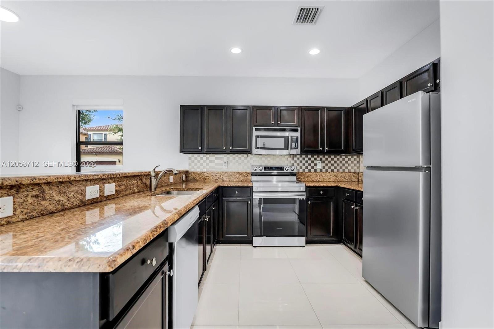 8788 W 35th Court, Hialeah, FL 33018 photo 14
