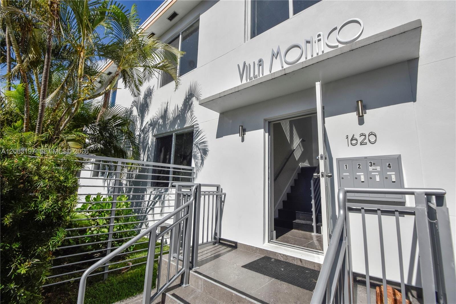 1620 Bay Road, Miami Beach, FL 33139