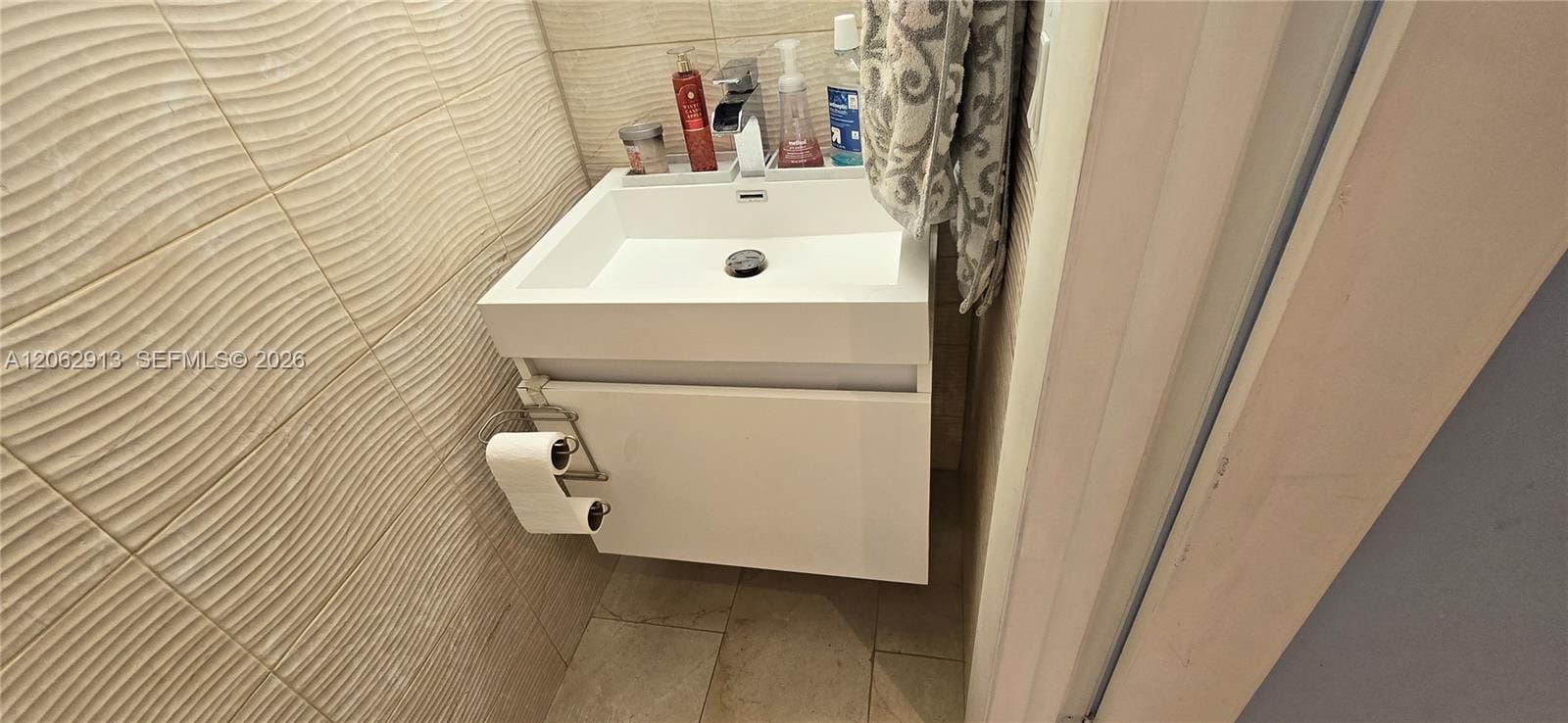 1345 W 41st Street 6, Hialeah, FL 33012 photo 22