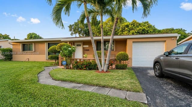 2200 Alcazar Drive, sold in ZIP 33023, Hollywood, FL