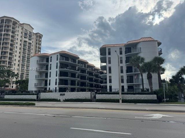 2029 N Ocean Boulevard 403, Fort Lauderdale, FL 33305