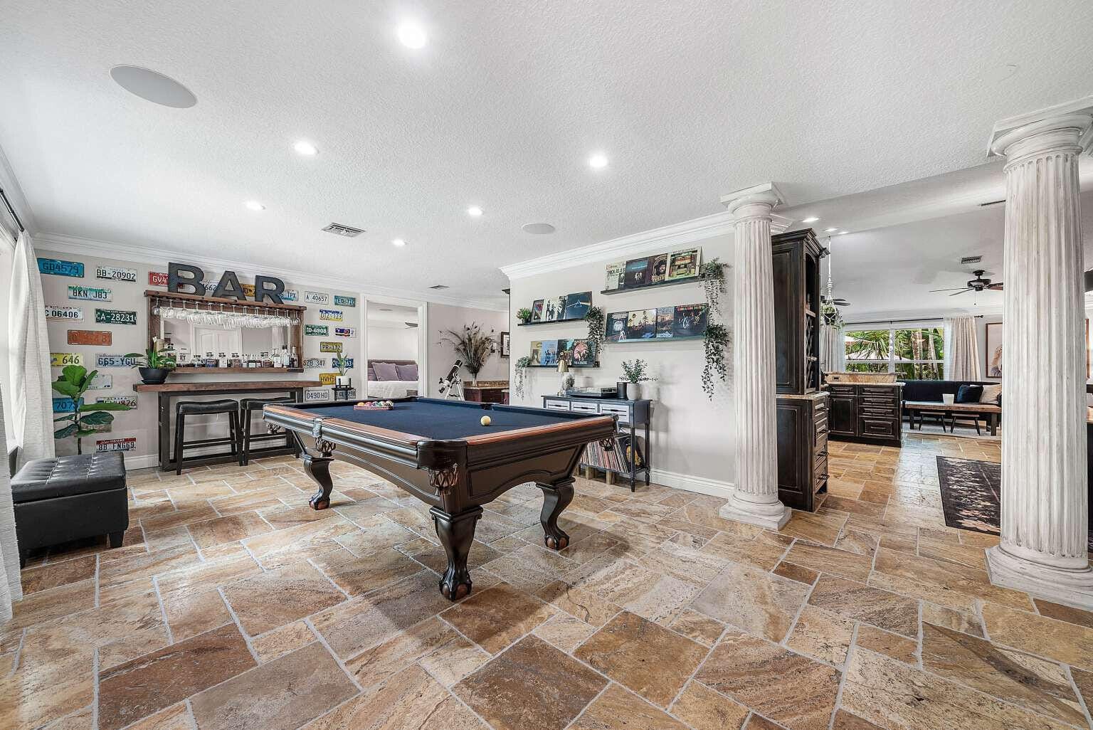 9162 WINDING WOODS Drive — photo 7
