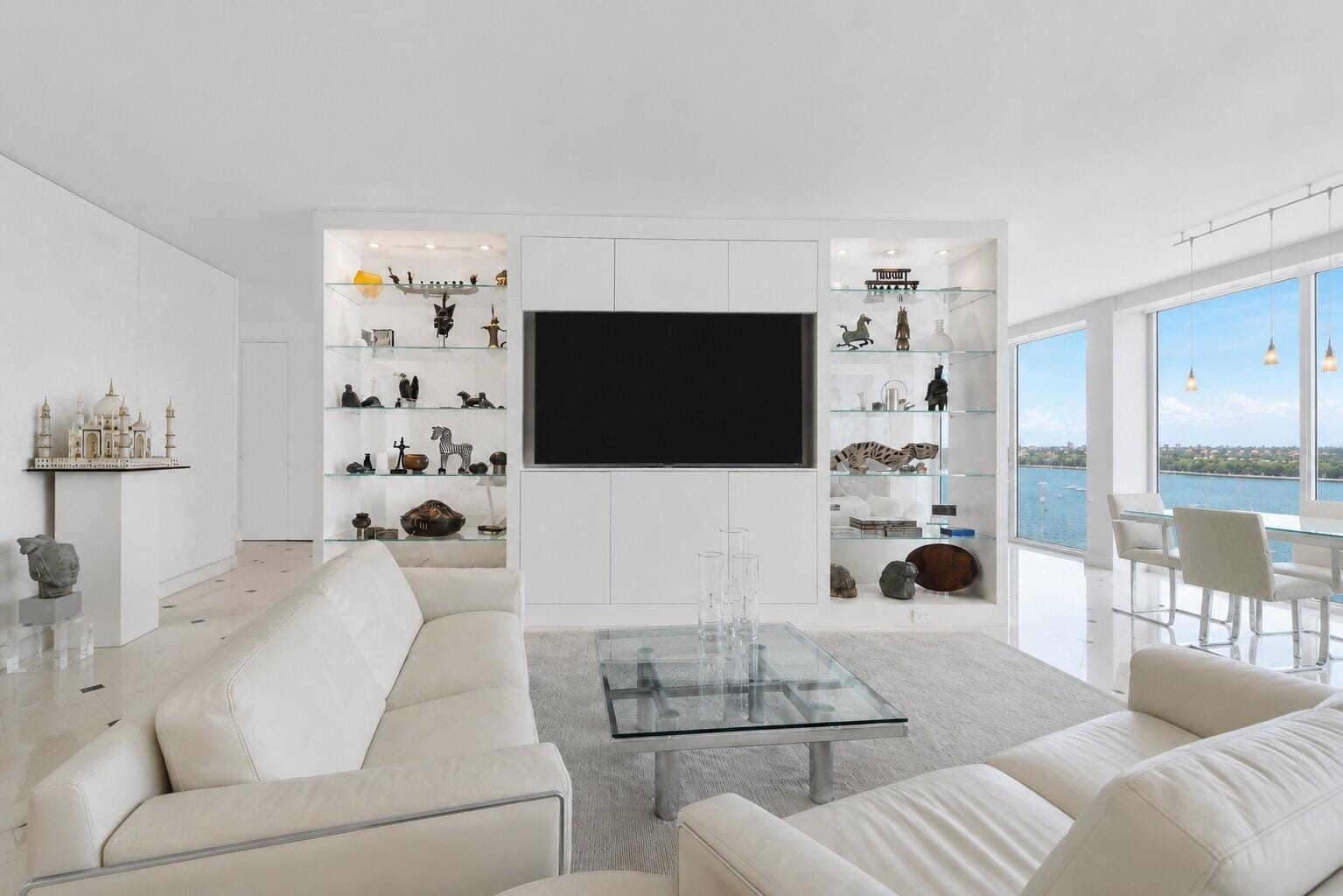 529 S Flagler Drive 24E, West Palm Beach, FL 33401 photo 2