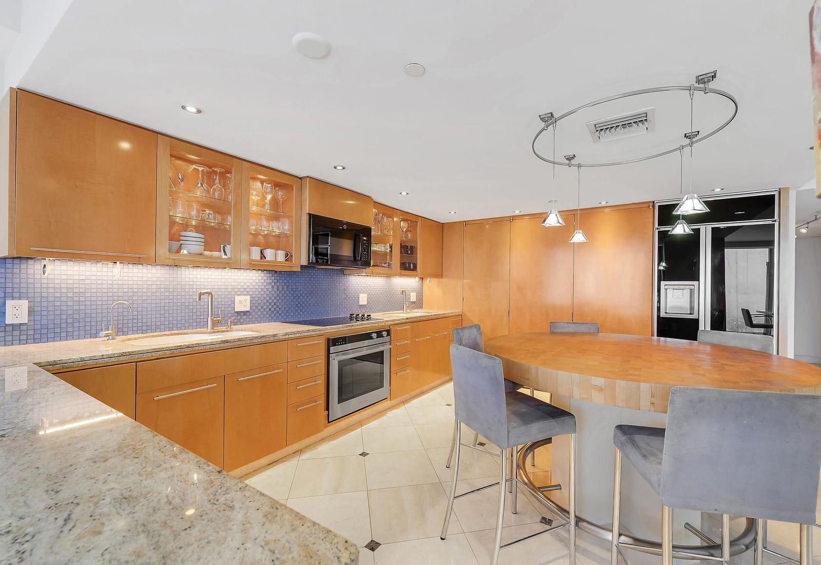 529 S Flagler Drive 24E, West Palm Beach, FL 33401 photo 3