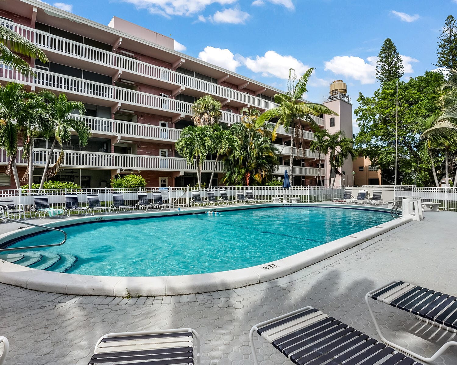 180 NE 12th Avenue 15E, Hallandale Beach, FL 33009 photo 19
